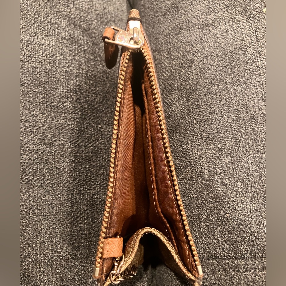 Coach Card/Coin Wallet - Picture 5 of 5